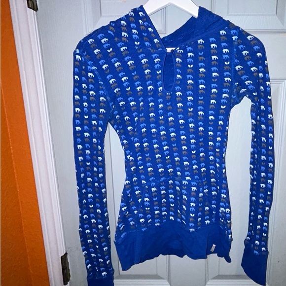 Tops - Song made for you size small long sleeve hooded shirt cute print pouch pocket